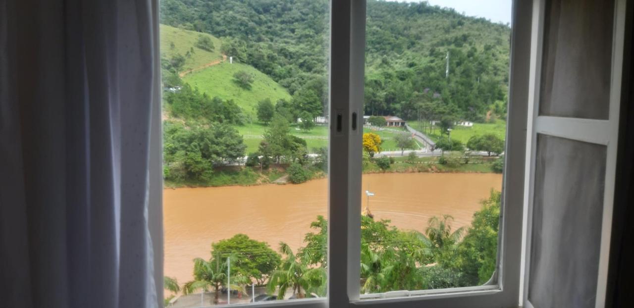 Flat Cavalinho Branco - Vista Do Lago E Piscina Aquecida Aguas de Lindoia Luaran gambar